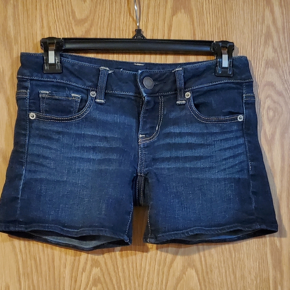 American Eagle Outfitters shorts dark wash cotton blend size 0